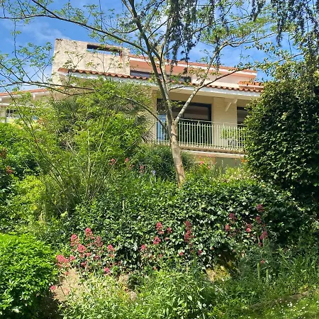 Gites De La Roulliere Le Longeron Exterior foto